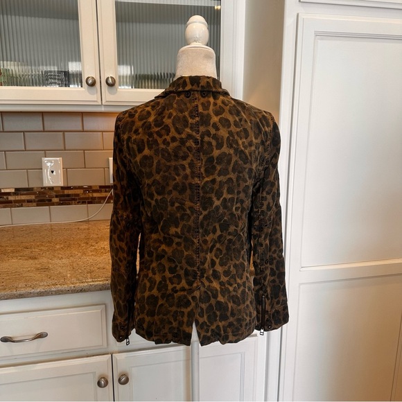 Pam & Gela Leopard Print Utility Jacket from Revolve Size Small - Picture 5 of 13